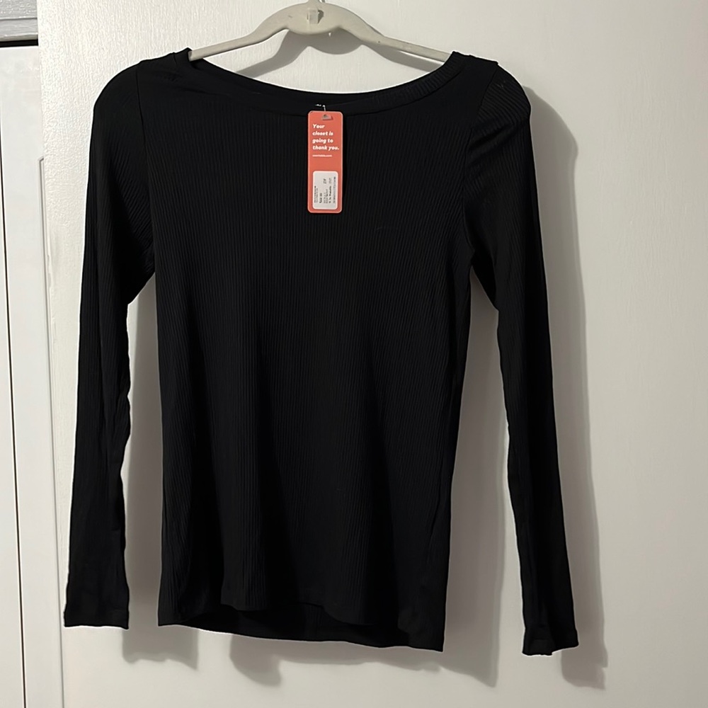 Slim Fit Modal Rib Top - Black - Size M.  Great layering piece!!
